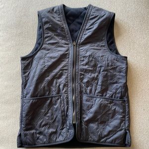 Mens Barbour navy Gilet vest size M like new